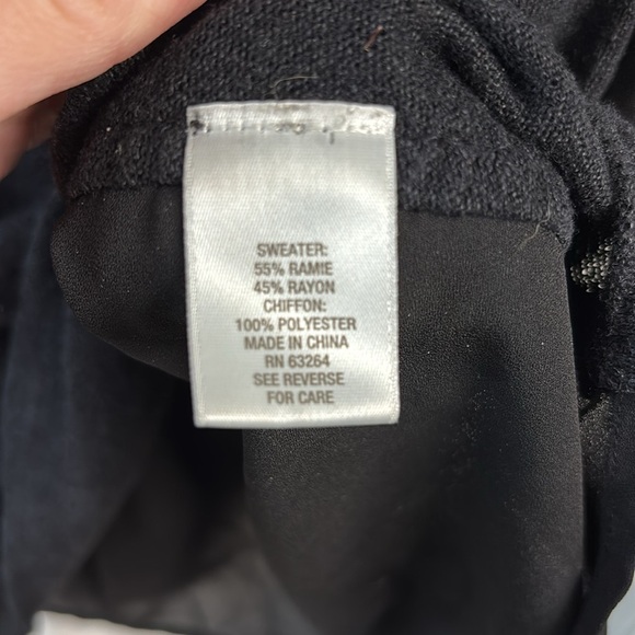 Roz & Ali Black Sleeveless Shell Blouse - Size L - Picture 5 of 6